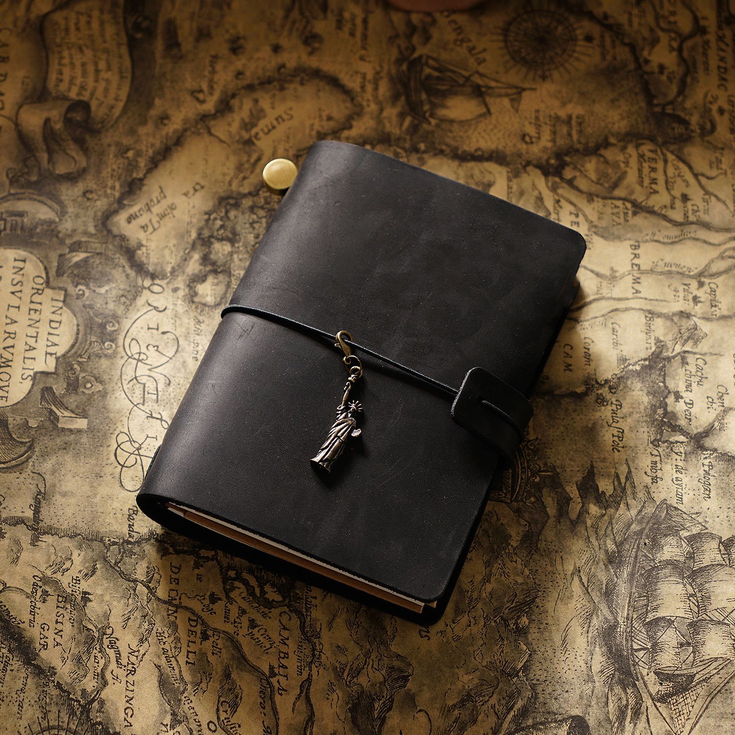 Picture of Travel Notebook Notebook Cowhide Genuine Leather Diary Retro Notepad Creative Record Tn Spot Wholesale