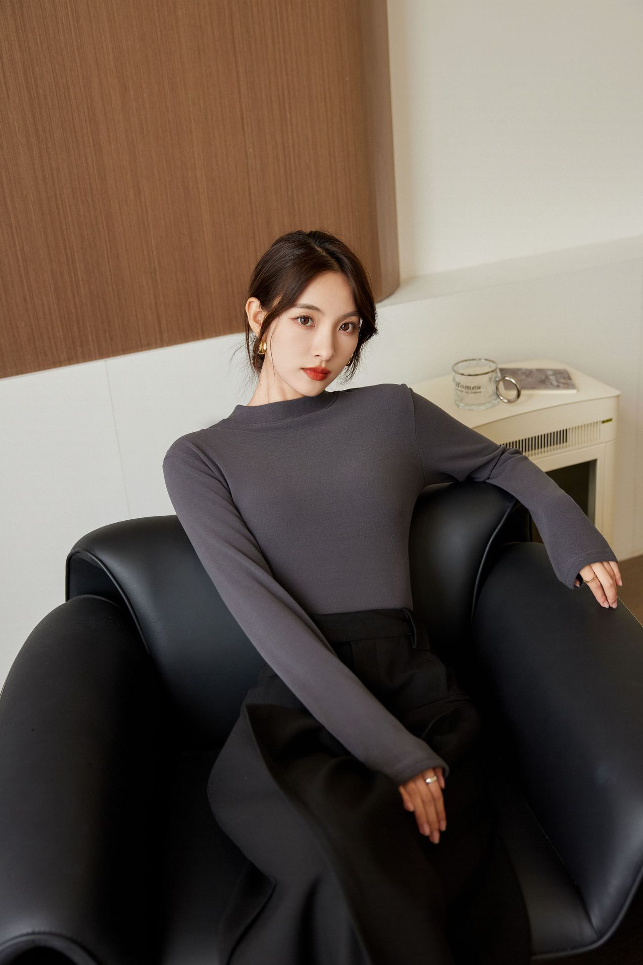 Picture of Half-high collar double-sided velvet autumn and winter bottoming shirt women's warm slim-fit inner long-sleeve top small stand collar autumn and winter women's clothing