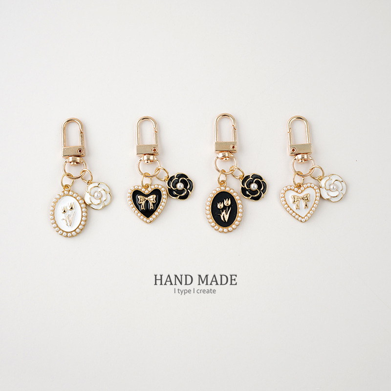 Hand-made oil drop bow rose Fox Airpods keychain bag car key pendant car accessories