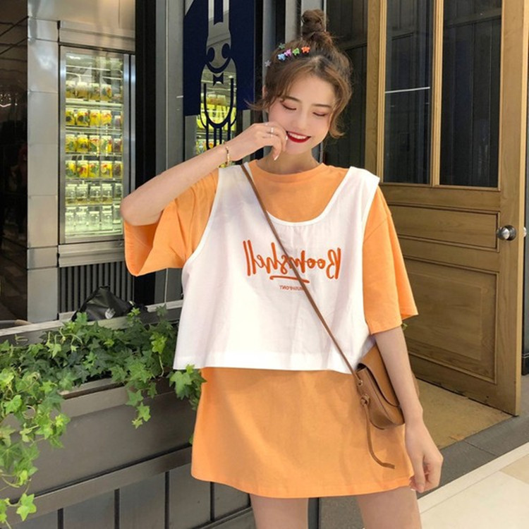 New embroidered letter loose vest + short-sleeved T-shirt fashion sweet age-reducing two-piece women's summer fashion top