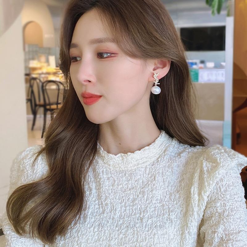 New Korean Internet Celebrity Non-Pierced Pearl Earrings, Feminine Mosquito Coil Ear Clips, Simple Long Tassel Ear Jewelry
