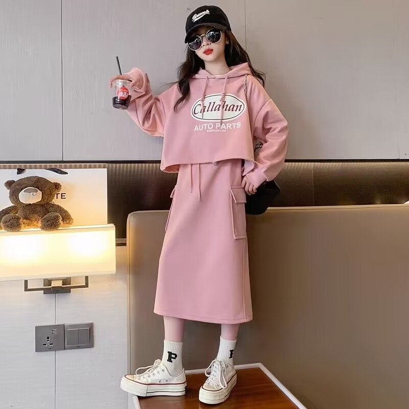 Picture of Girls' autumn suit skirt children's clothing 12-year-old junior high school girls fashionable western style girls' hooded sweater skirt