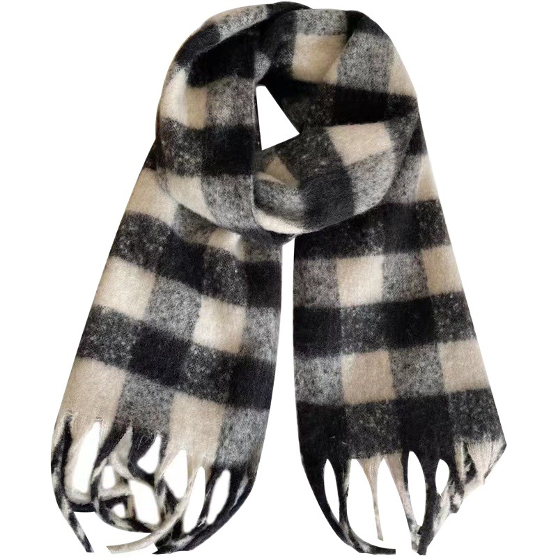Yu Shuxin's Same Style Scarf for Women in Autumn and Winter, Black and White Checkered High-End Mohair Korean Style Versatile Thickeneded Warm Shawl Trend