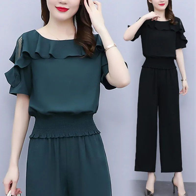Plus-Size Women's Fashion Set with Unique Design, Stylish and Height-Enhancing, 2025 Summer New Waist-Slimming Two-Piece Outfit