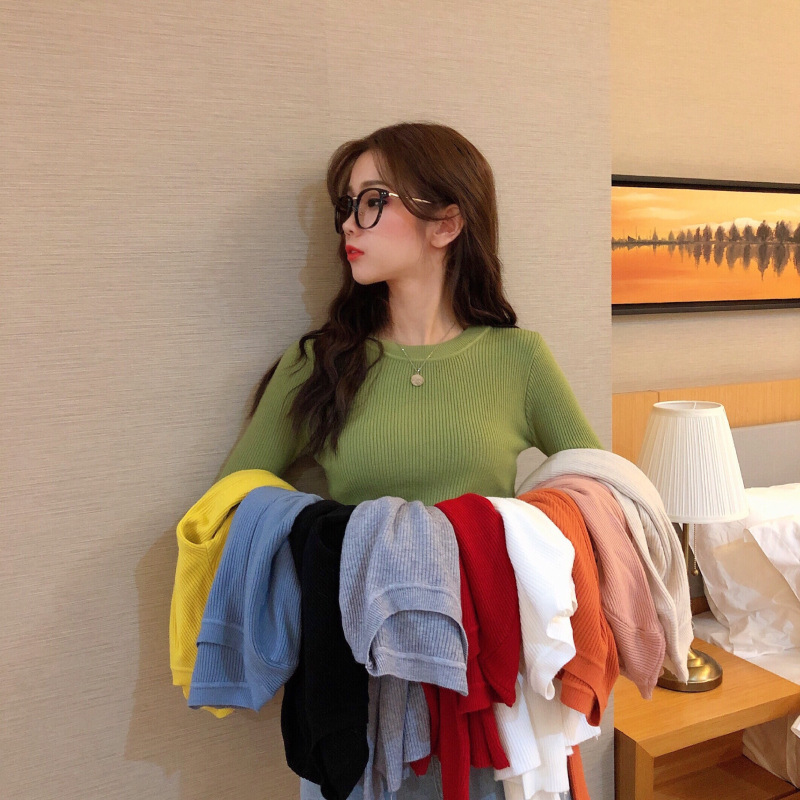 Autumn 2025 Round Neck Korean Style Slim-fit Base Shirt Solid Color Basic Stretch Slim Long-sleeved Wool Sweater for Women
