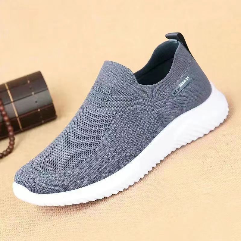 New Spring and Summer Men's Shoes Mesh Breathable Sports Casual Running Shoes Korean Fashionable Men's Shoes Men's Sports Shoes