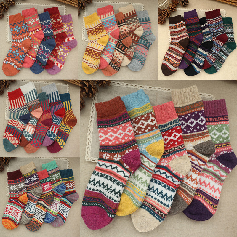 Amazon foreign trade socks bohemian style wool socks wool socks vintage flower socks thickened