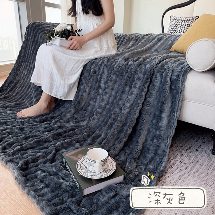 Picture of Winter Thickened Rabbit Plush Bubble Blanket Flannel Blanket Blanket Office Nap Blanket Air-conditioning Blanket Blanket Blanket