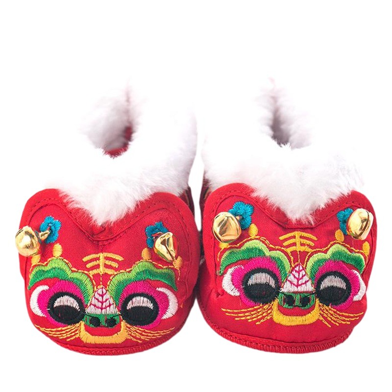 Baby Handmade Tiger Head Shoes Baby One Month Old Soft-Soled Cotton Shoes Warm and Soft Kidsren's Folk Embroidered Velvet Shoes