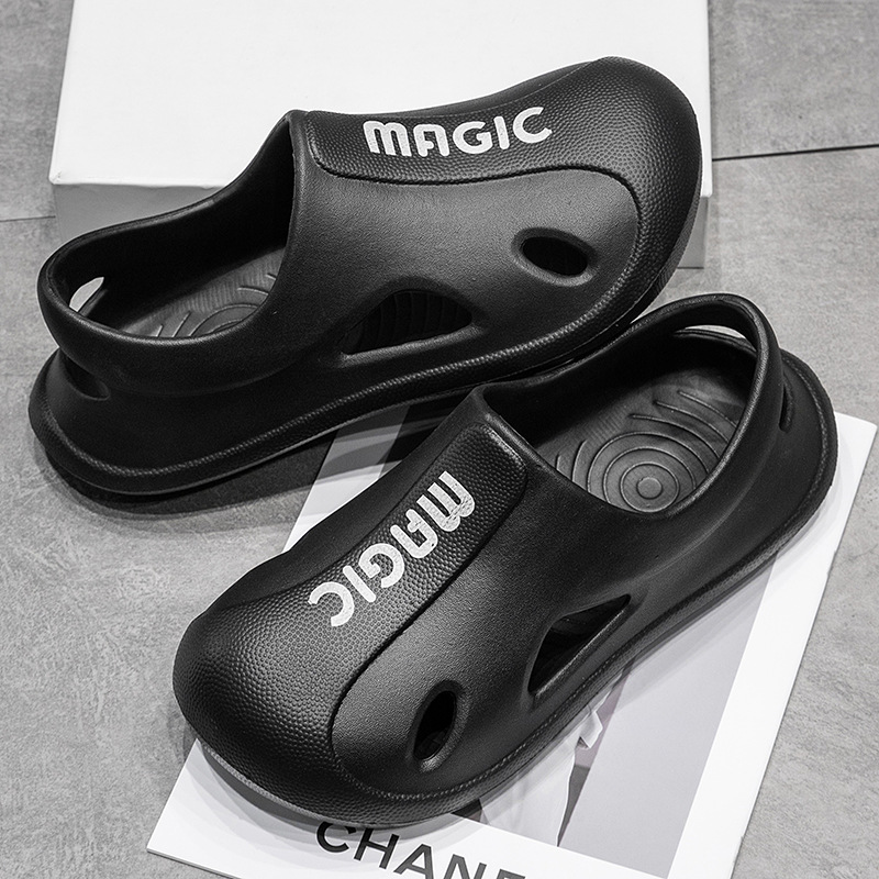 Beach Sandals Men's Summer Outwear EVA Sandals Outdoor Sports Hole Shoes Men's Odor-proof