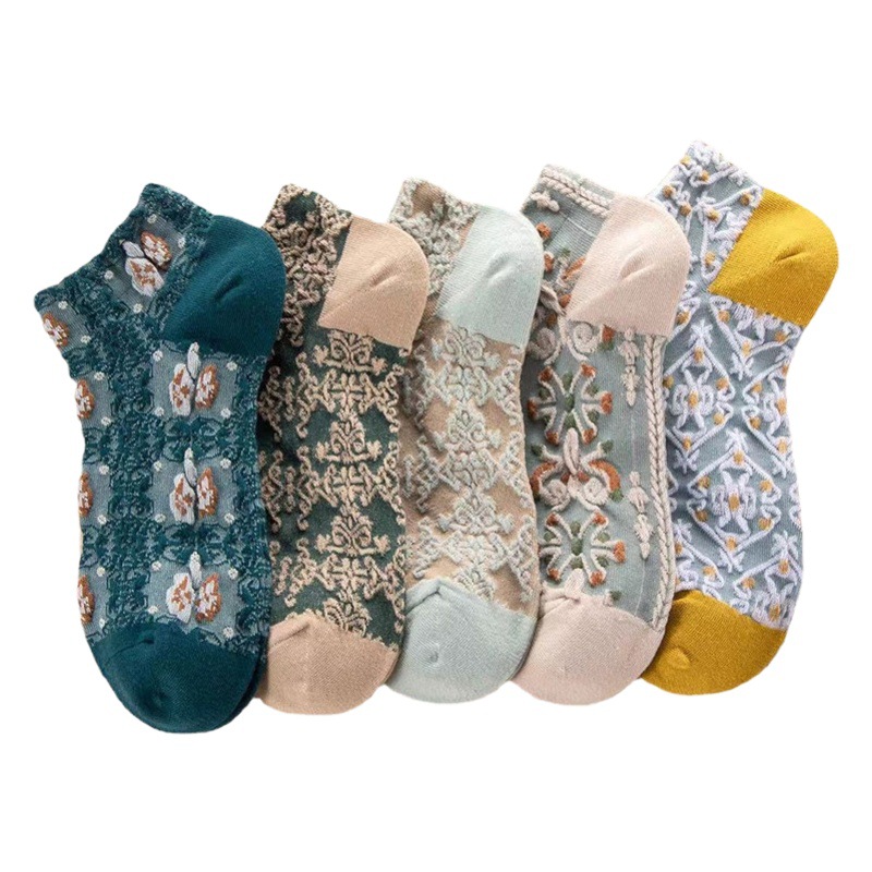 Vintage three-dimensional embossed socks women's mid-tube Mori style socks online popular spring and summer new arrival boat socks women's short shallow socks