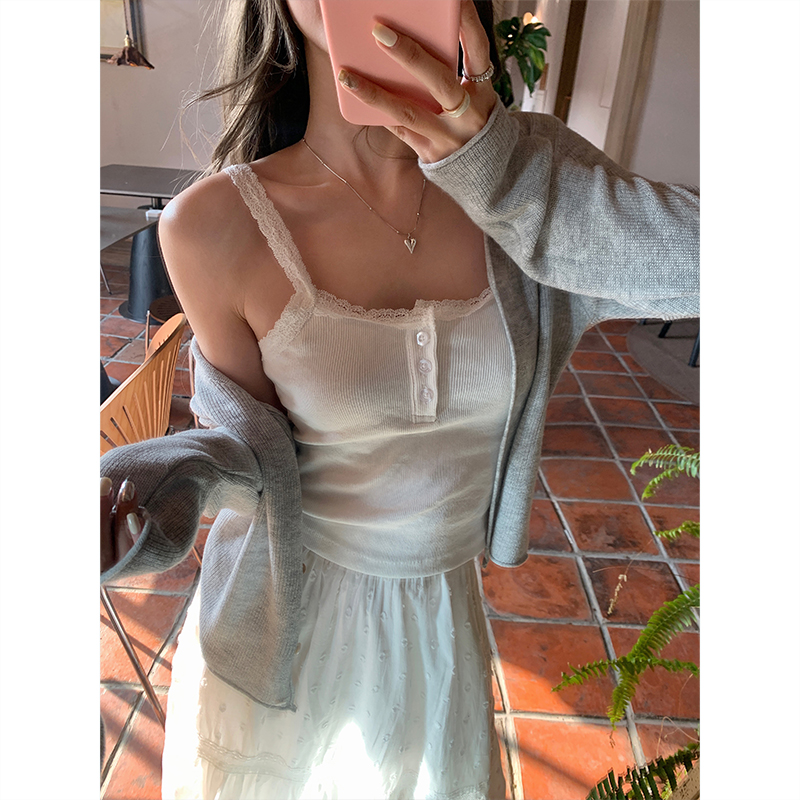 Picture of 2024 Vest Women's Korean Style Spring and Summer Inner Wear Slim-Fit Button Lace Small Strap Base Top
