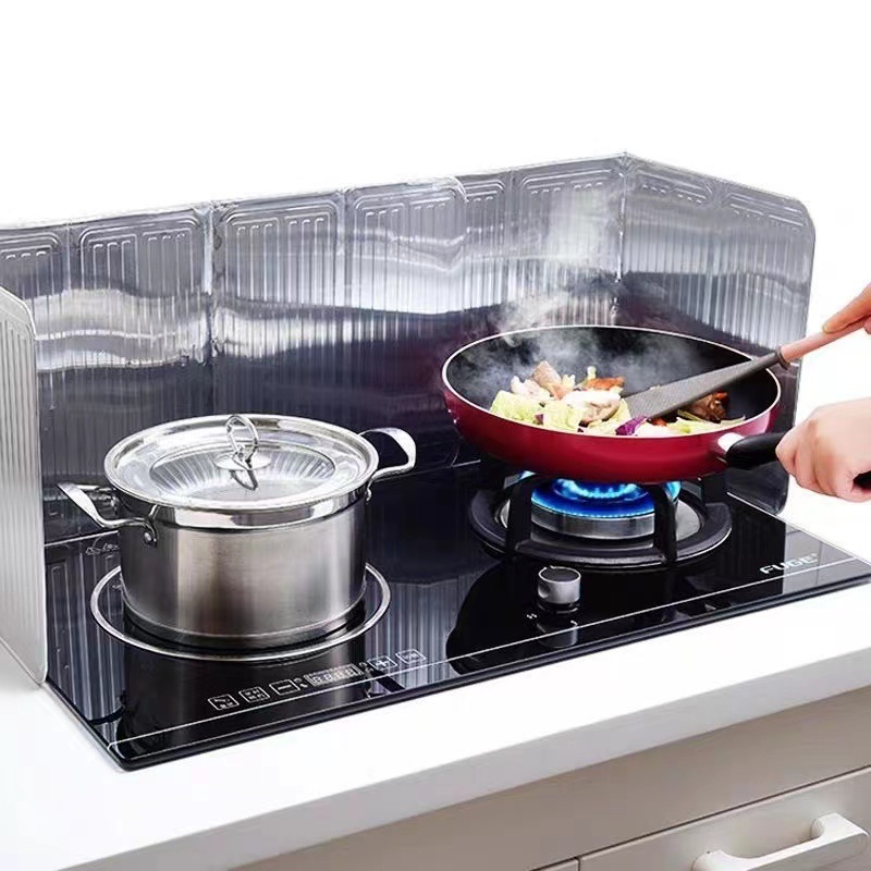 Picture of Factory direct creative kitchen aluminum foil stove oil baffle folding cooking heat insulation splash oil baffle