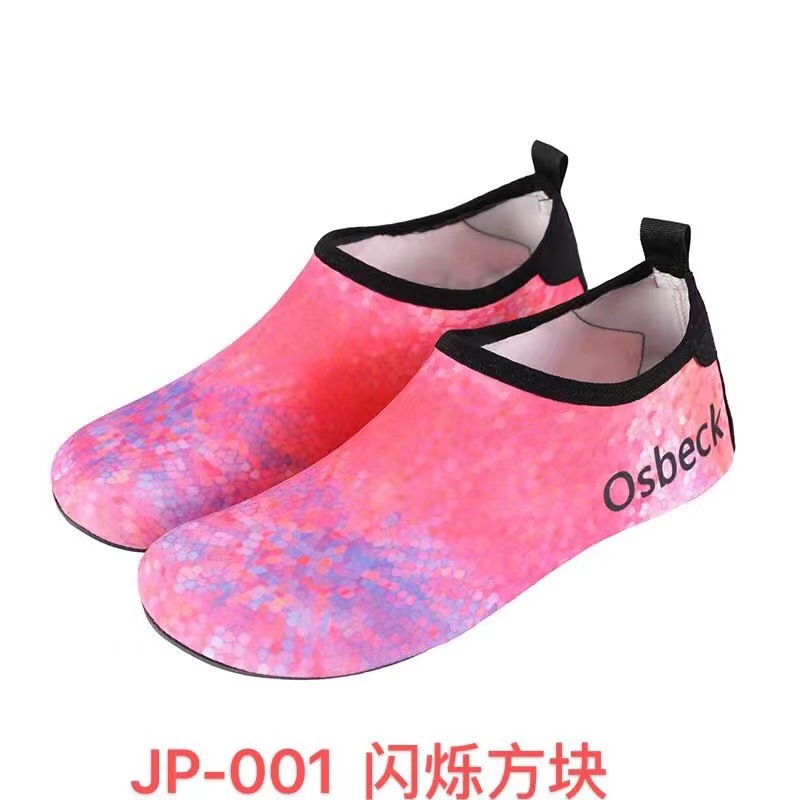 Picture of Beach Socks and Shoes for Men and Women, Water Park Wading and River Swimming Shoes, Soft Shoes, Non-Slip and Anti-Cut Barefoot Shoes