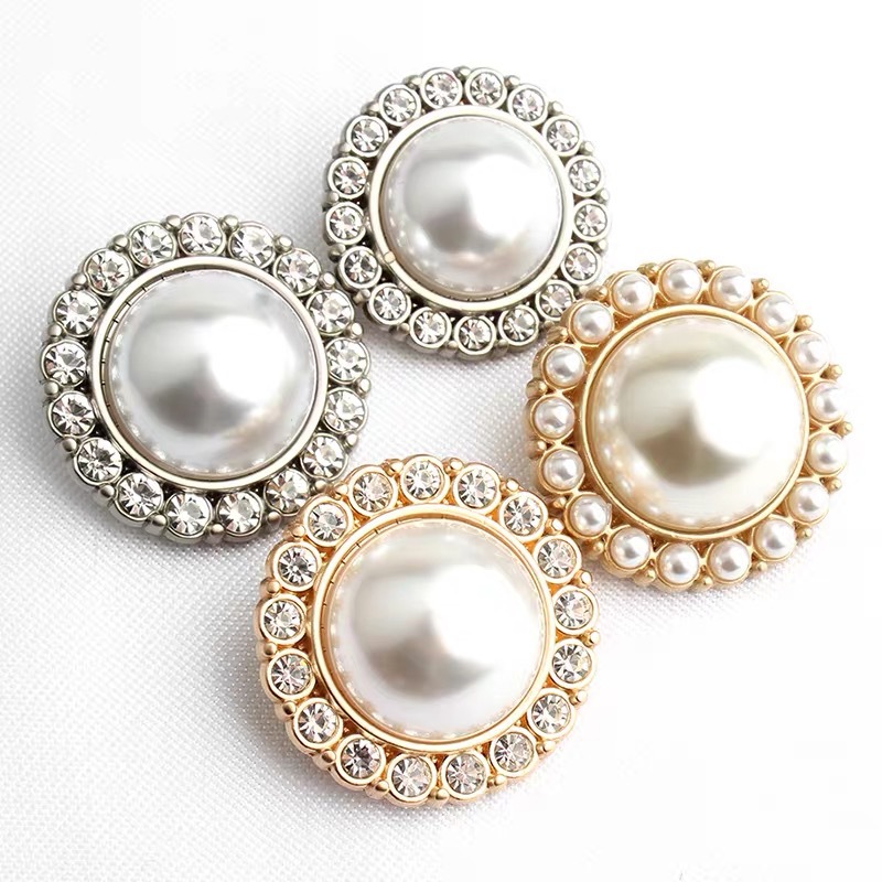 High-End Metal Diamond-Encrusted Pearl Buttons, Small Fragrant Style Fashionable Outwears, Windbreakers, Outwears, Suit Buttons, Versatile Decorative Buttons