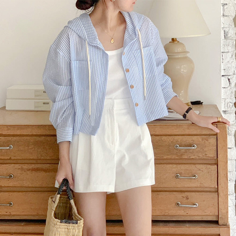 Picture of 2024 Summer Elegant All-match Single-breasted Striped Contrast Color Short Loose Long-sleeved Sunscreen Hooded Women's Shirt