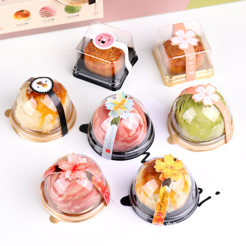 Factory wholesale egg yolk crisp packaging box moon cake box single transparent round snow Mei Niang blister packaging box
