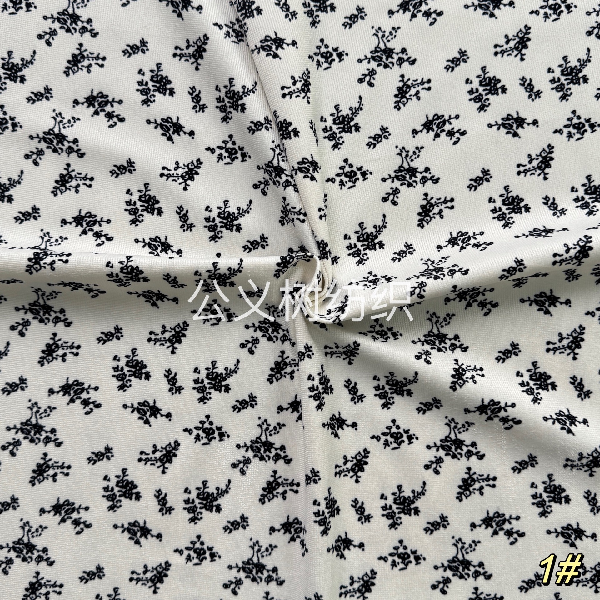 Picture of "Night Shadow Micro Flower" Autumn and Winter Soft Skin-friendly Fabric Lisi Velvet 21 Pit Small Floral Printed Fabric