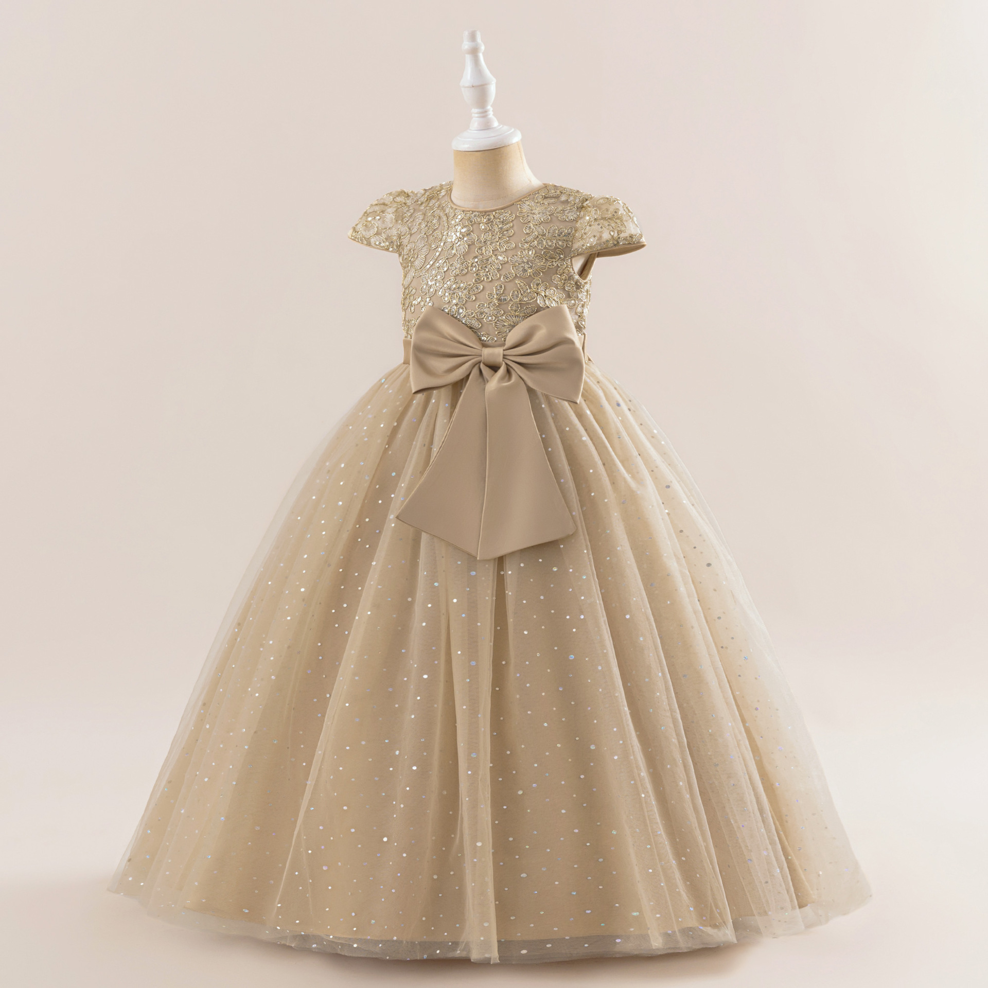 Picture of 2025 Girls Princess Dress Sister Style Mesh Dress Photo Shoot Dress Embroidered Round Neck Dress Sister Dress
