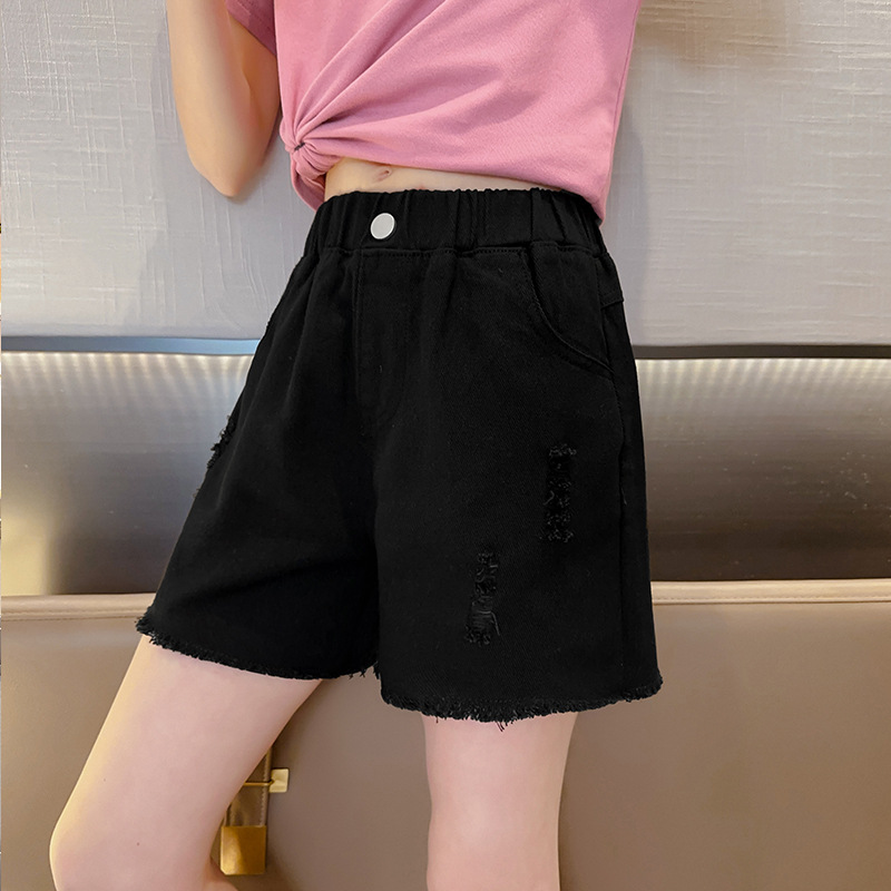 Picture of Girls Shorts 2025 Summer Fashionable Ripped Hot Pants for Big Children Manufacturer Wholesale 6-16 Years Old Outerwear Trendy Children's Pants