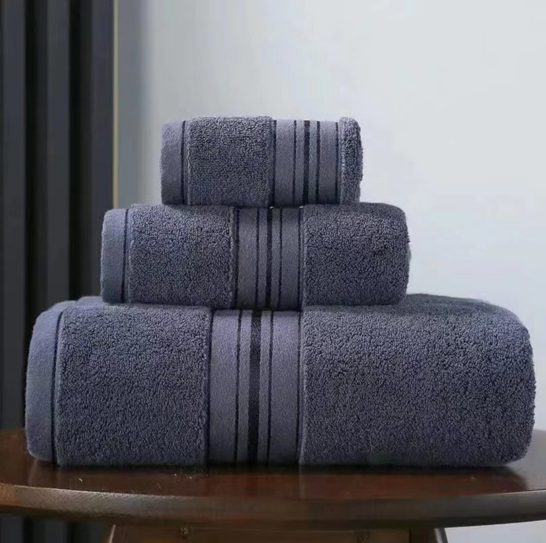 Picture of Cotton Thickened Large 70*150 Adult Large Towel Tube Top Bath Towel Soft Absorbent Men's Hotel Bath Face Towel