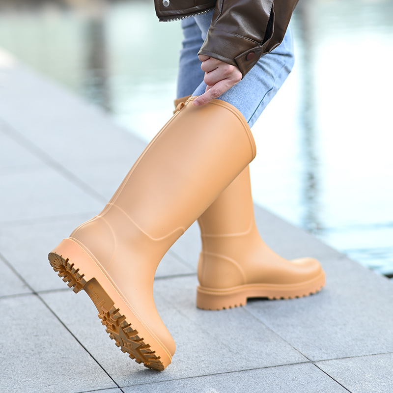 Spring and Autumn fashion high-top women's rain boots thickened outsole waterproof non-slip British style women's rubber shoes rain boots clean water shoes