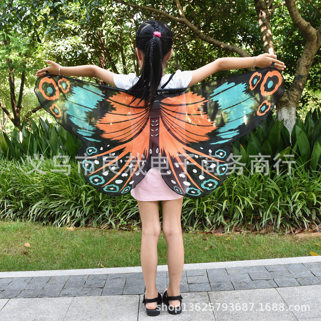 Picture of Halloween Cloak Butterfly Halloween Cloak Butterfly Decoration Butterfly Halloween Small Butterfly Wholesale