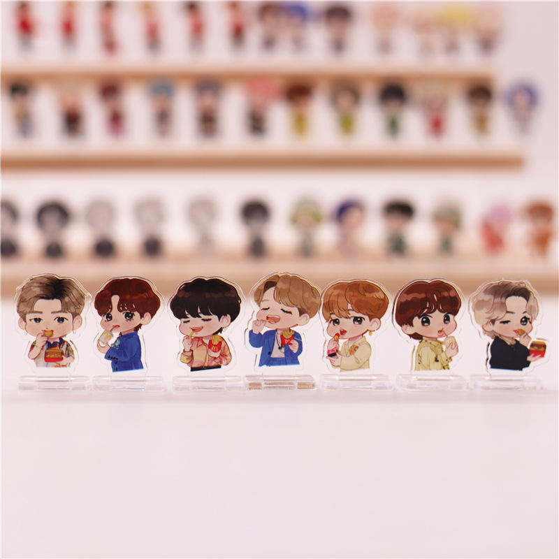 Picture of Bts Peripherals Tian Bao Guo Jin Taeheng Zheng Xipu Zhiqi Mini Stand Night Scene