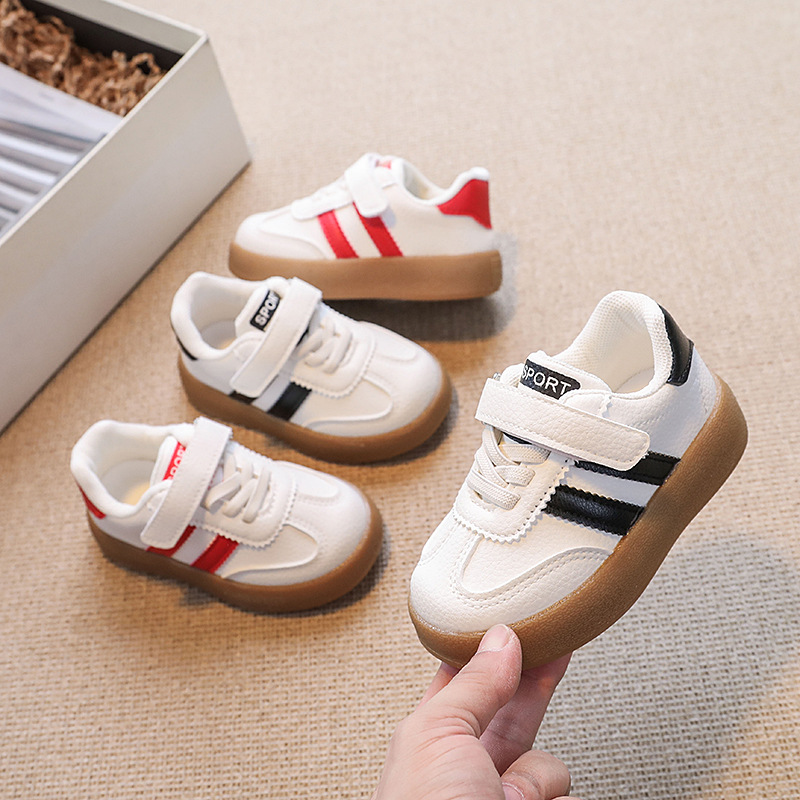 2025 Spring and Autumn Small White Shoes for Boys and Girls Light Casual Shoes Children's sneaker Running Shoes Soft Sole Board Shoes German Training Shoes
