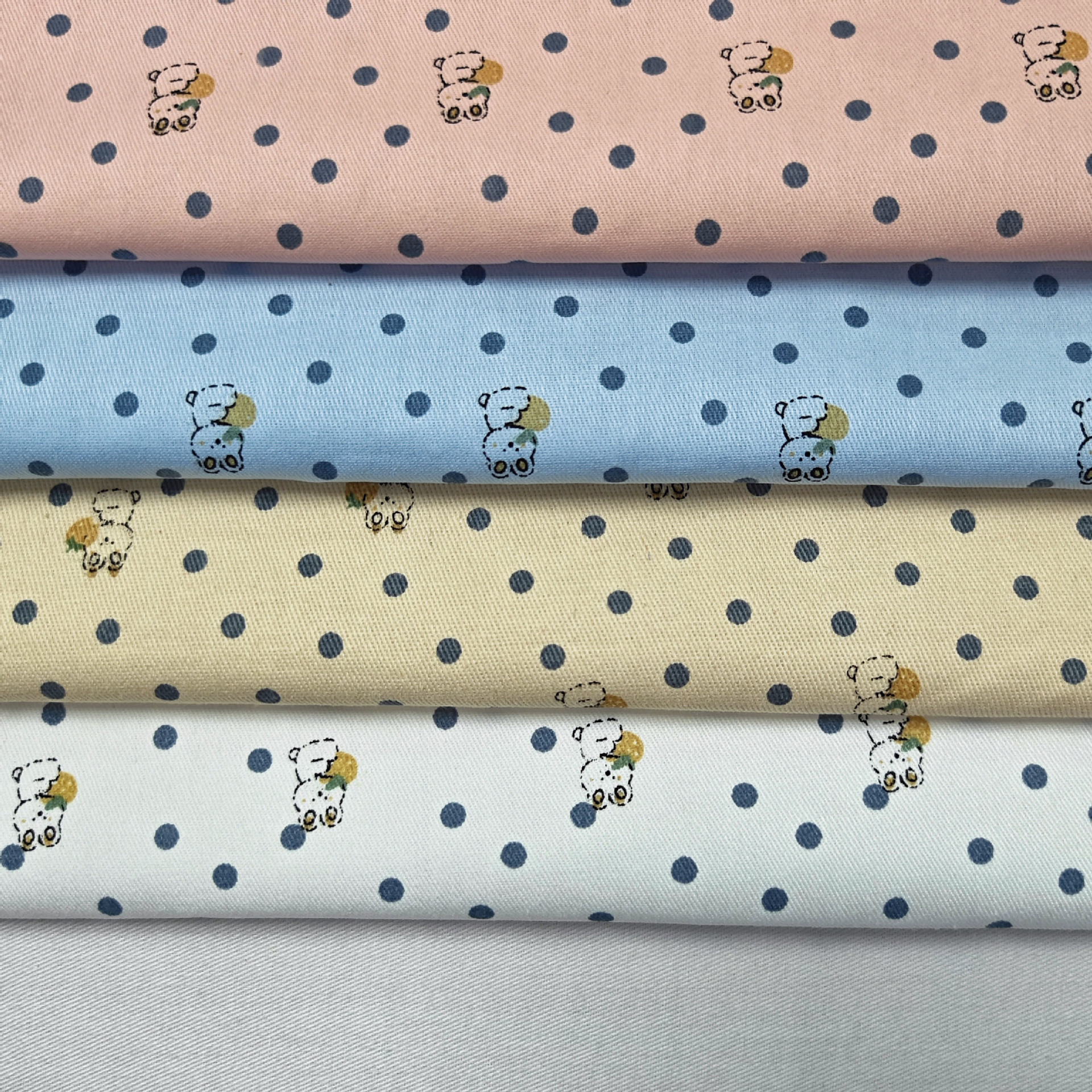 Woven Twill 10856 Cotton Printed Strawberry Rabbit Dot Fabric Jacket Coat Tablecloth Pants Wholesale