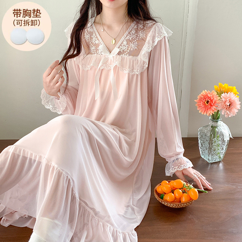 Spring and Autumn Nightgown Women's French Style Lace Long-Sleeved Vintage Palace Style Loose plus size Pajamas Mid-Length Home Clothes