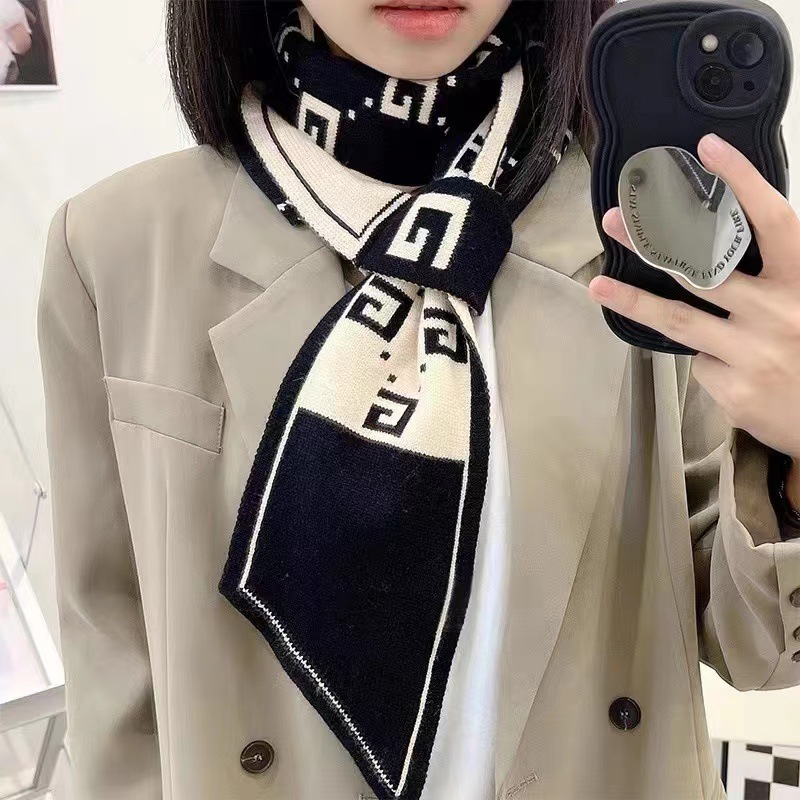 Women's scarf autumn and winter double-sided warm small scarf houndstooth chessboard Plaid bevel edge versatile neck protection small scarf