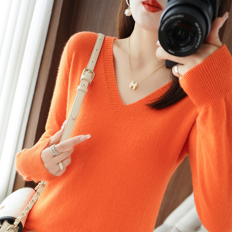 Picture of 2025 Spring New Pure Color V Neck Knitted Bottoming Shirt Pullover Slimming Look Sweater Thin Style Western Style Inner Wear