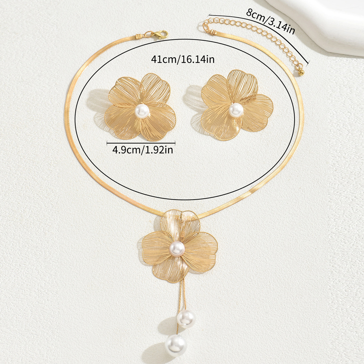 Picture of European and American Cross-border Women's Necklace Earrings suit All-match Flower Inlaid Pearl Design Niche Long Clavicle Chain