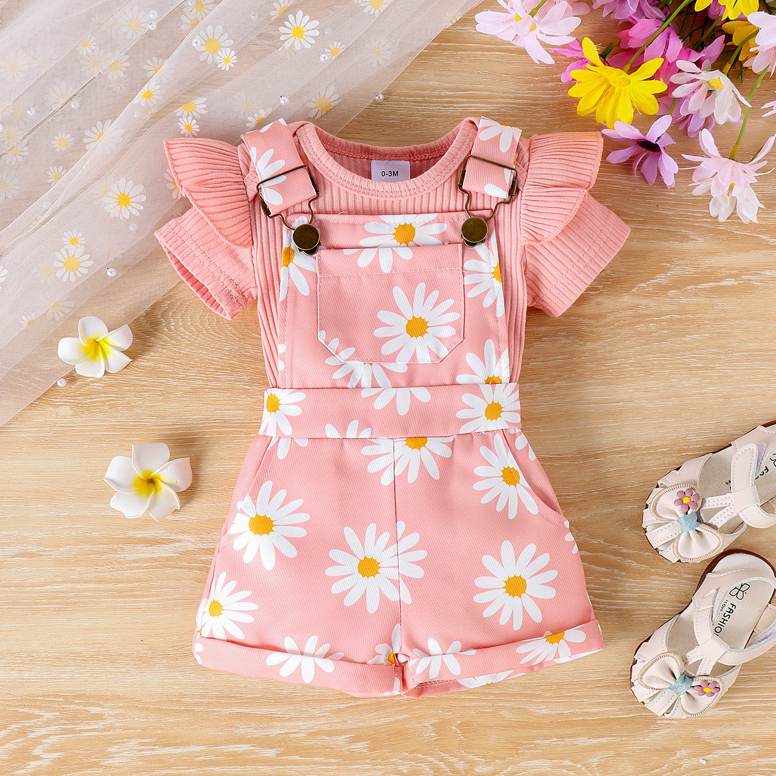 Picture of Cross-border INS Summer New Girls' Baby Solid Color Pit Strip Hare Flower Printed suit