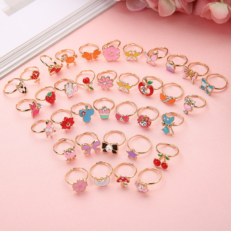 Children's Jewelry Alloy Cartoon Kidsren's Ring Cute and Beautiful Mixed Color Random Bulk Packaging Fun Ring
