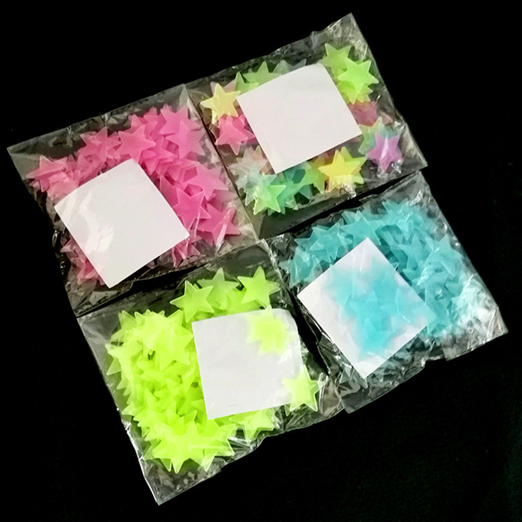 Picture of Amazon Decorative Painting Gypsophila 3D Luminous Star Sticker 3cm Fluorescent Stereo Wall Sticker Luminous Star
