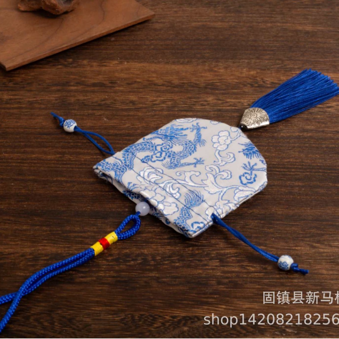 Picture of Dragon Boat Festival Sachet Sachet Empty Bag Mosquito Repellent Portable Children's Wear Plum Blossom Pendant New Chinese Round Small Dragon Pattern Sachet