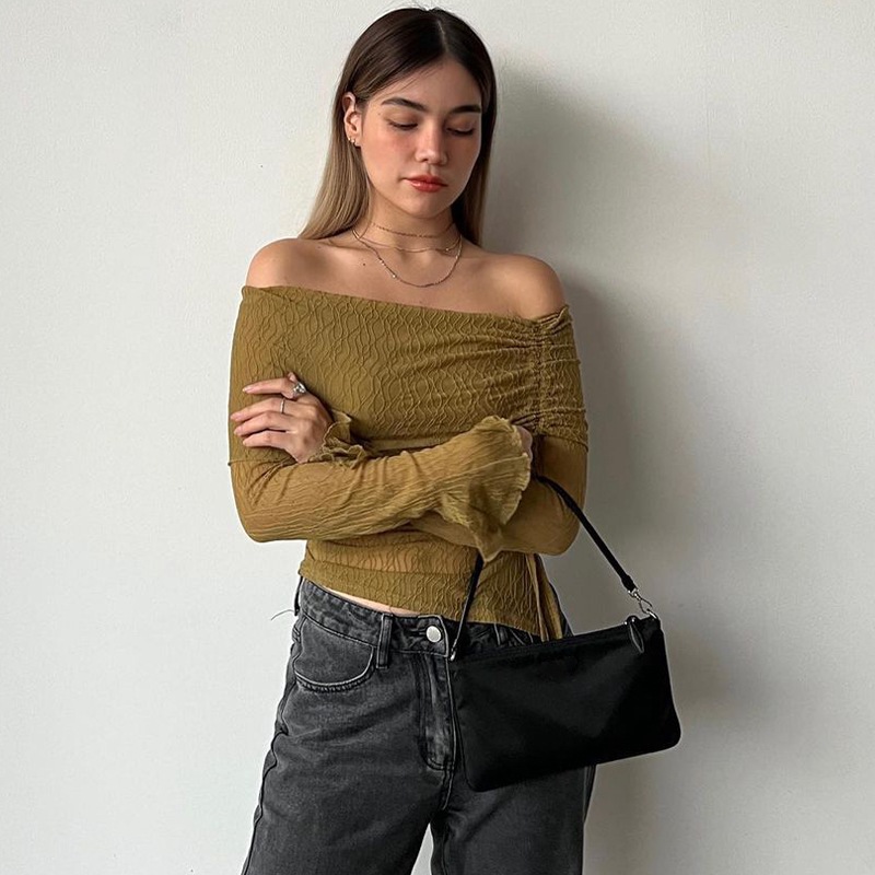 Picture of Jfl154 European and American Ins Style Women's Clothing 2025 Summer New Pure Lust Style Sexy One-Line Collar Off-Shoulder Long-Sleeved Knitted