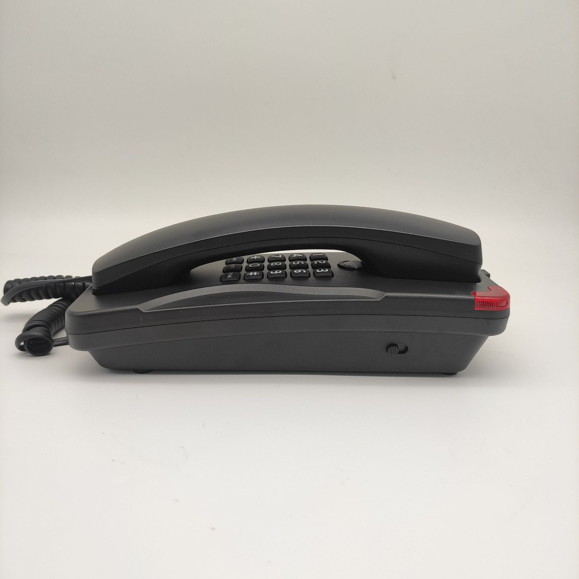 Picture of Hekai 3403 Simple Corded Telephone with Large Ringer Volume, Caller Id, Heavy-Duty Design, Redial, and Silent Mode for Home Use