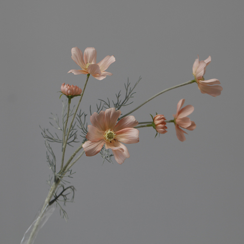 Picture of Taobao small wholesale foreign trade supply pastoral floral simulation flower silk flower Gesang chrysanthemum small chrysanthemum Persian chrysanthemum