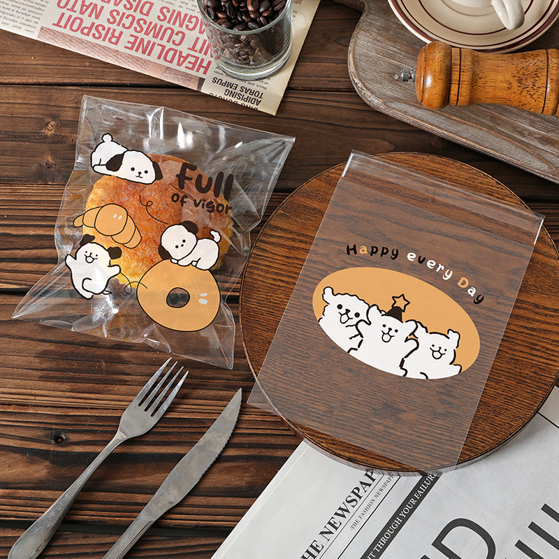 Bread packaging bag baking bagel self-adhesive transparent food toast biscuits small meal bag baking self-sealing bag