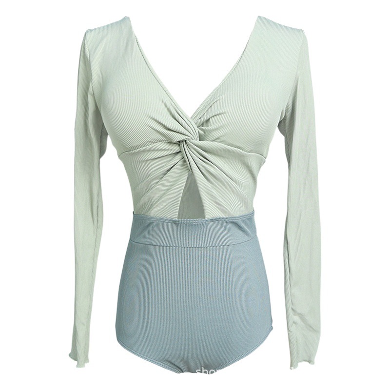 Wholesale New Korean ins Long-sleeved One-piece Swimsuit Women's Belly-covered Slimming Hot Spring Swimwear Fashion Conservative Quick-drying