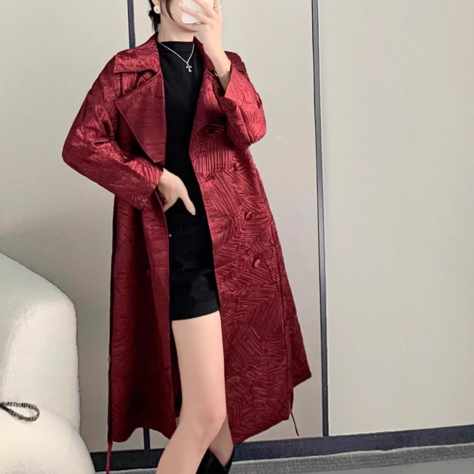 Elegant windbreaker coat women's 2024 autumn new noble fashion temperament single-breasted lace-up long coat