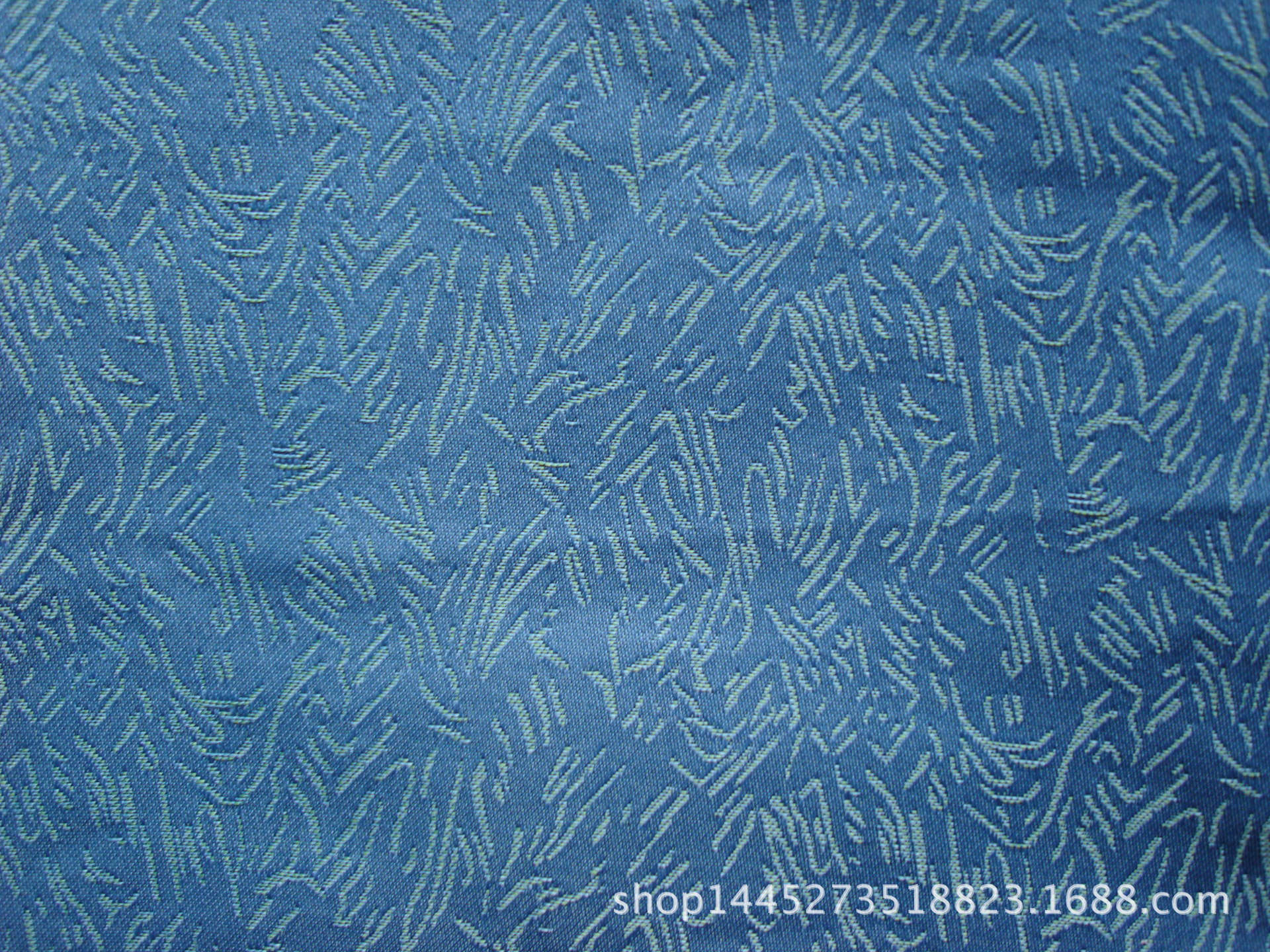 Picture of Yarn-dyed jacquard car train seat cover fabric polyester exquisite jacquard cushion fabric matron decorative fabric