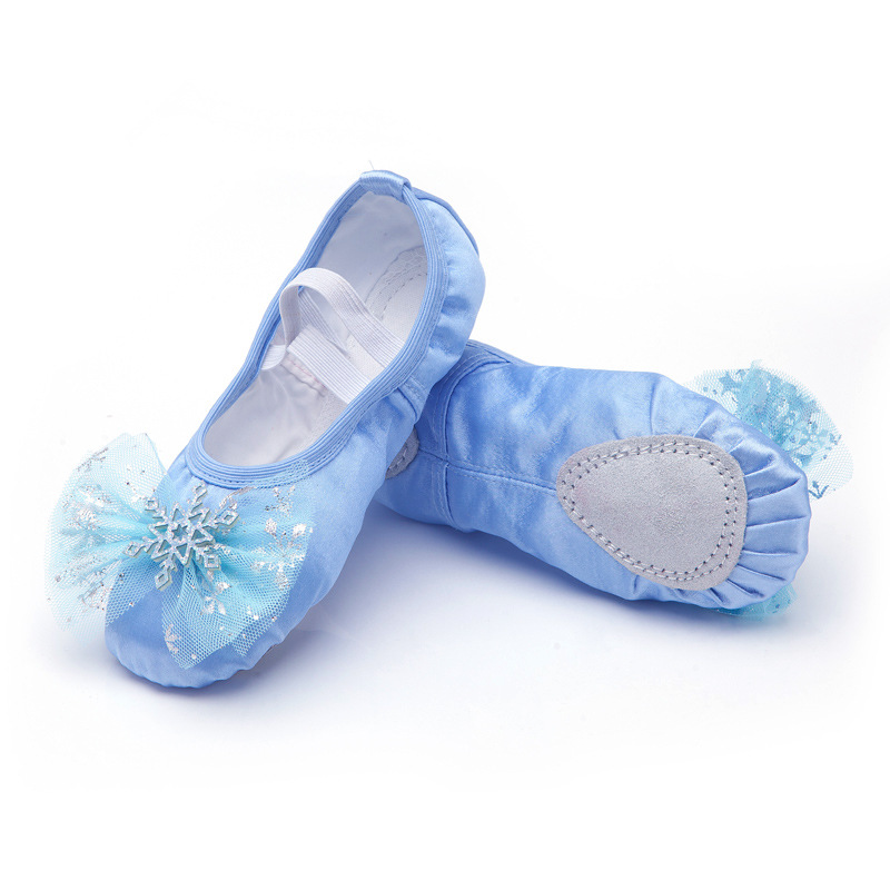 Picture of Cute Princess Dance Shoes for Kidsren, Soft-Soled Ballet Shoes for Girls, Chinese Dance Body Training Cat Claw Shoes 8009
