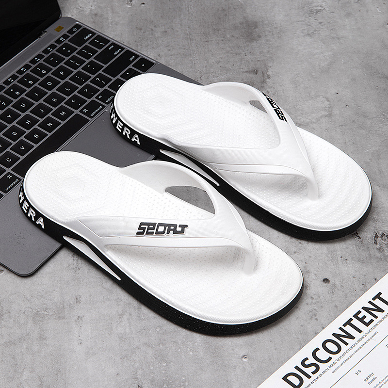 Picture of New minimalist flip-flops men's outer wear non-slip outdoor leisure flip-flops men's beach fashion sandals wholesale