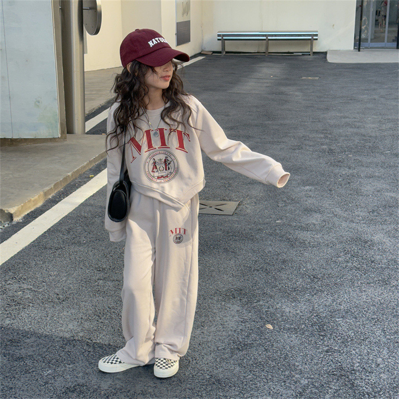 2024 Girls' Autumn Clothes suit Girls' Autumn Western Style Sweat Two-Piece Long-Sleeved Printed Girls' Trendy Pants