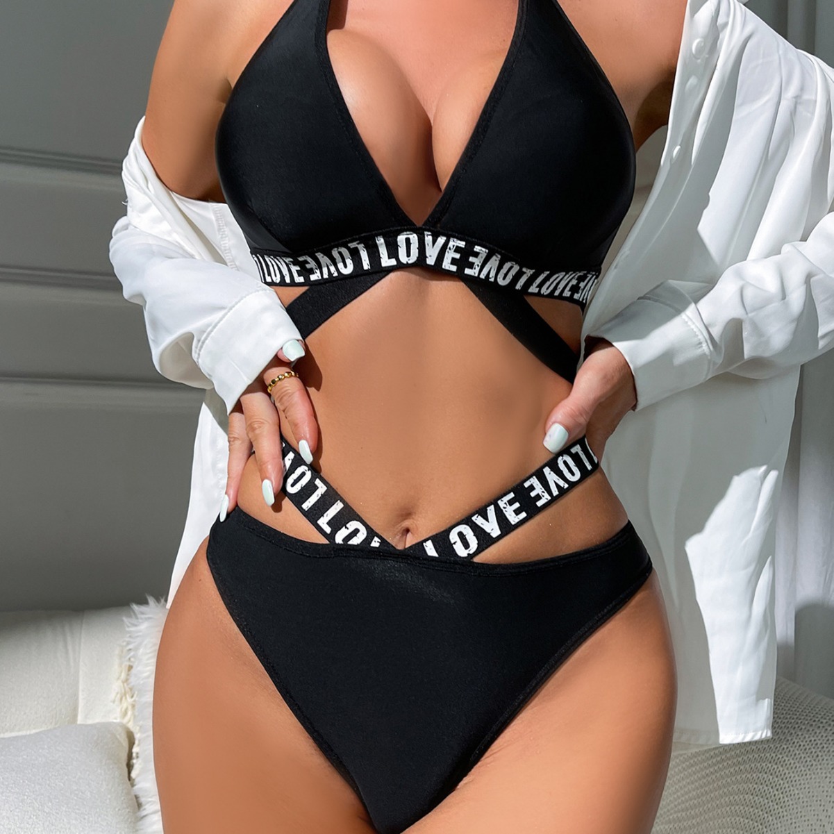 Foreign Trade Source Cross-border European and American New Sexy Hollow Backless Letter Strap Three-point Sexy Underwear Set