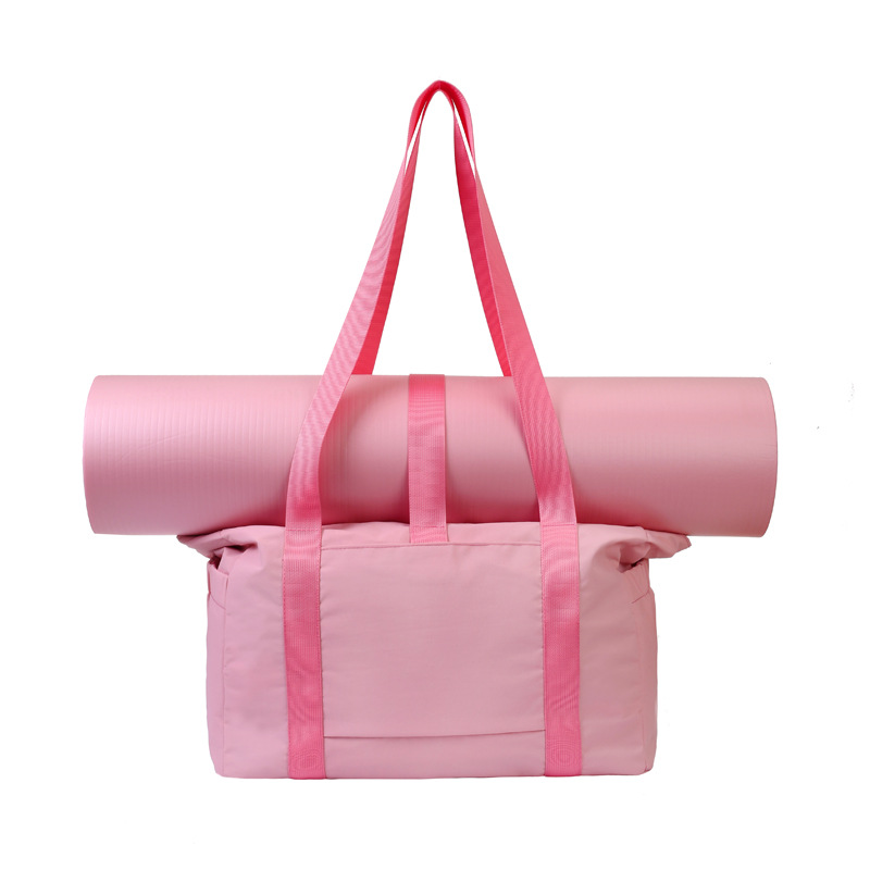 Cross-border large capacity travel handbag casual yoga sports handbag Western style lightweight waterproof mummy shoulder bag